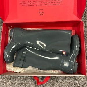 Gray tall Hunter boots size 6